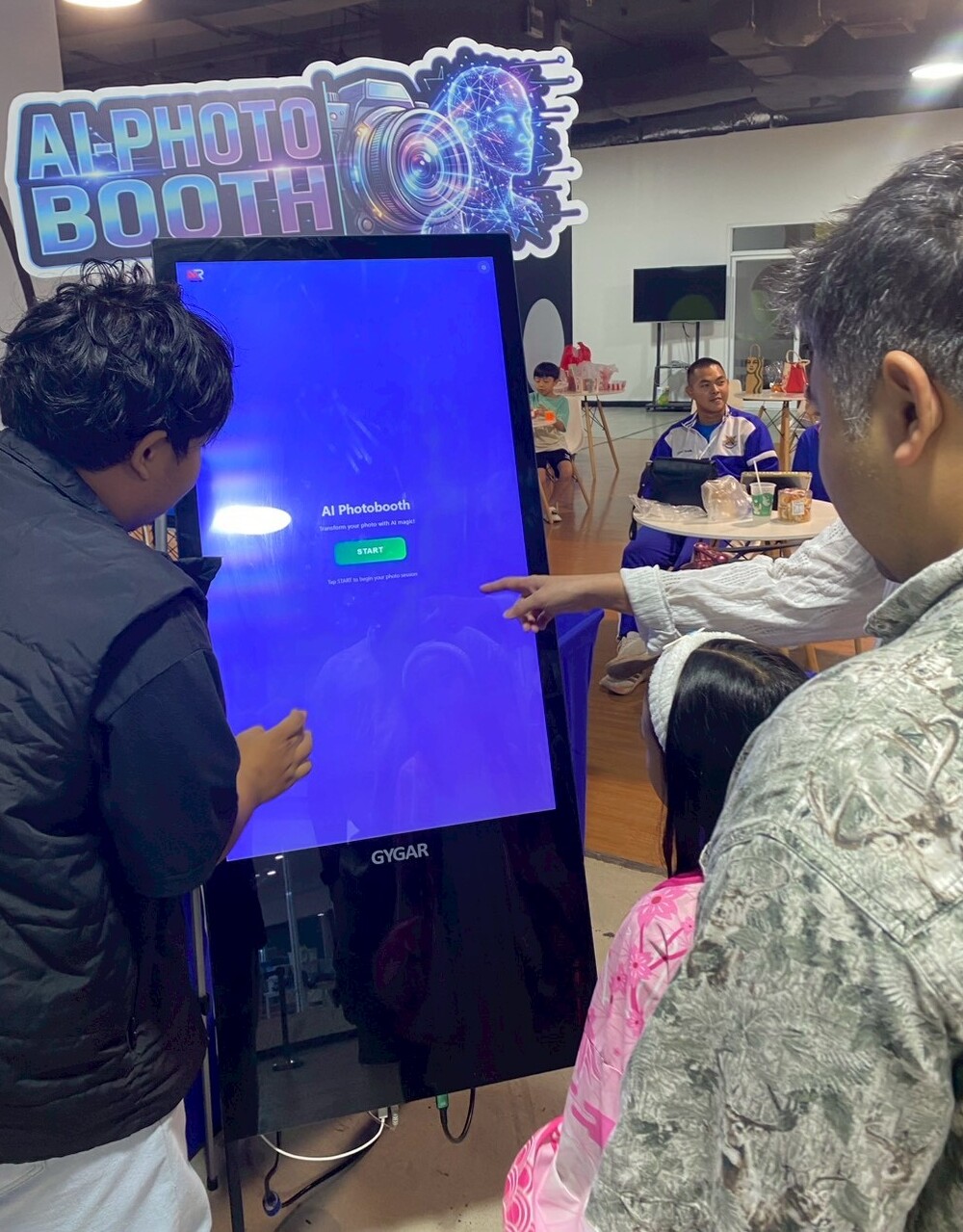 LINE_ALBUM_211268_260123_4 (1)